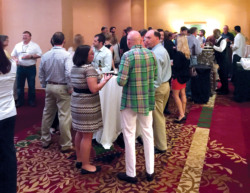 Networking opportunities at the Top Echelon Network National Convention